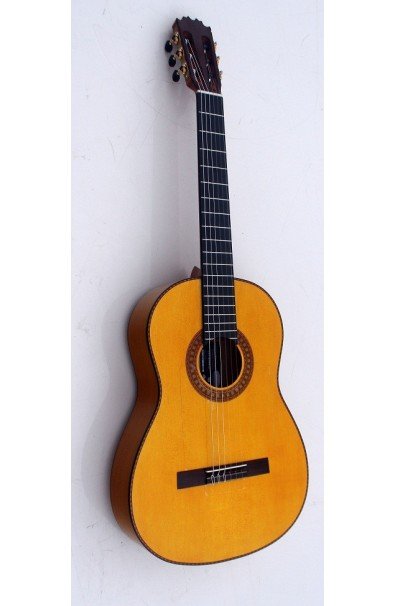 Antonio De Toledo 1A White Flamenco Guitar